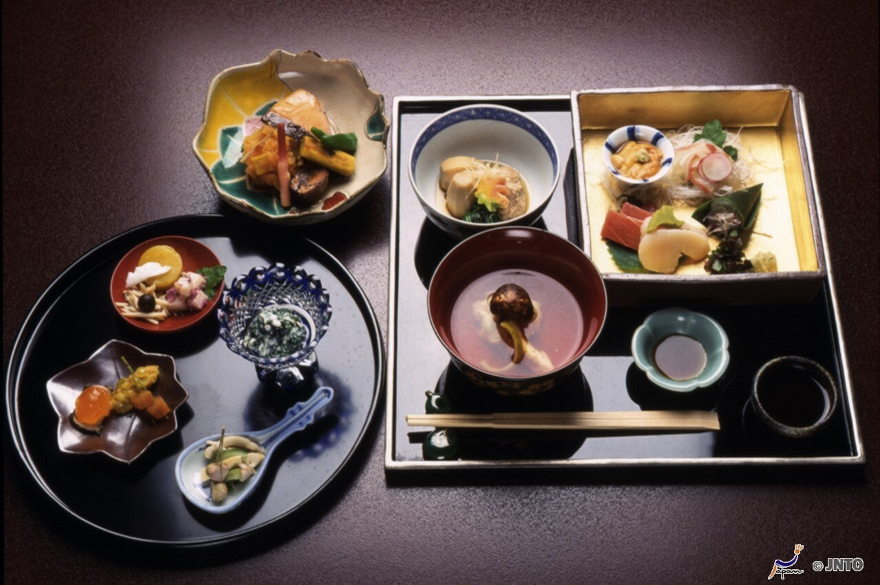 <Autumn> Autumn Charms of Chugoku & San'in Japan 10D7N