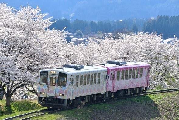 <Spring> Spring Quartet & Hidden Treasures of Hokuriku, Niigata & Yamagata 10D7N